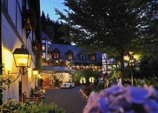 Jagdhof Glashütte, Cologne / Bonn
