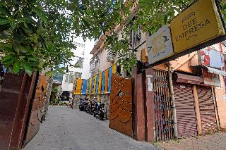 Townhouse OAK Dee Empresa