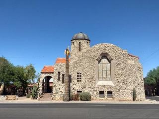 Holiday Inn Express & Suites Casa Grande By IHG