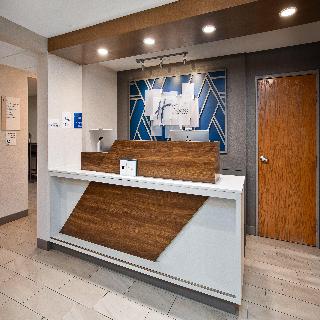 Holiday Inn Express Tuscola