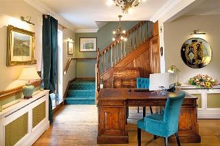 Bunratty Manor