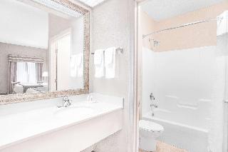 Baymont by Wyndham Crestview