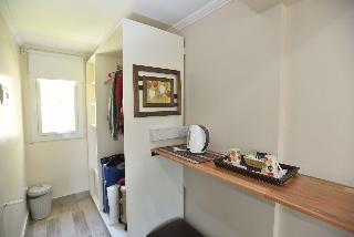 Room Room