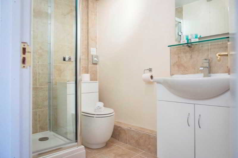 Wellington Hotel, Cornwall