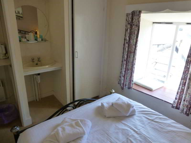 Wellington Hotel, Cornwall