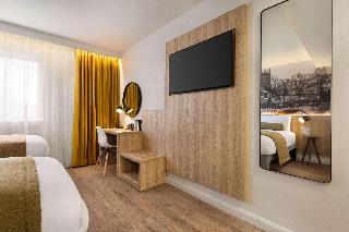 Super 8 by Wyndham Chester East