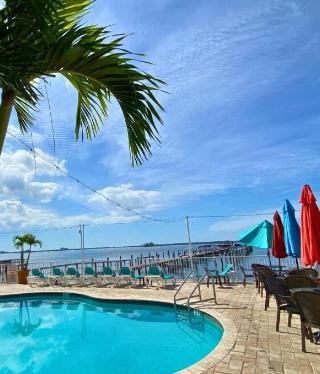 Beso Del Sol Resort