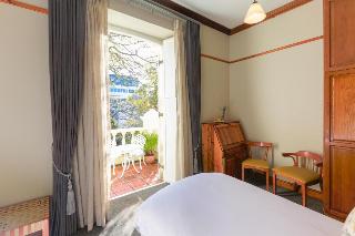 Room Room