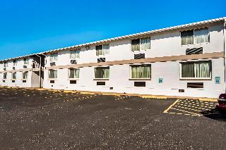 OYO Townhouse Dodge City KS