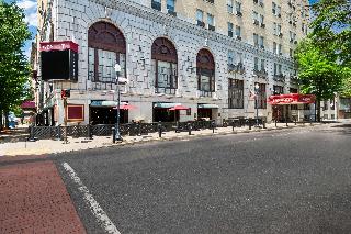 Genetti Hotel, SureStay Collection by Best Western