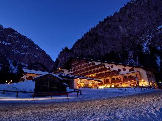 Hotel Principe Marmolada, Italian Alps