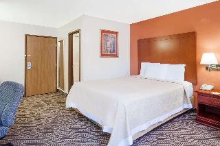 1 Queen Bed Non-Smoking