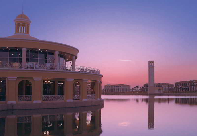 Marriott Executive Apts Dubai, Green Community