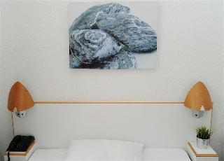 Karolinger, Dusseldorf