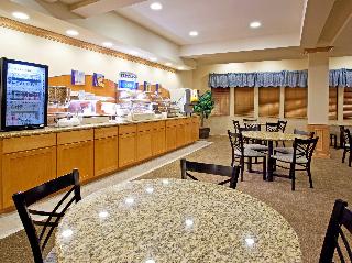 HOLIDAY INN EXPRESS & SUITES CHESTERFIELD - SELFRIDGE AREA