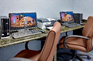 Holiday Inn Express & Suites Williamsport