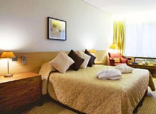 Room thumbnail 6