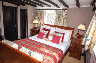Room thumbnail 1
