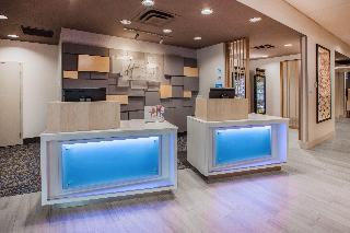 Holiday Inn Express & Suites Columbus Edinburgh
