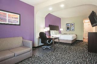 1 King Bed Deluxe Suite Non-Smoking