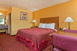 1 Queen Bed Non-Smoking