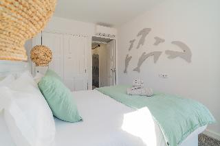 Room Room