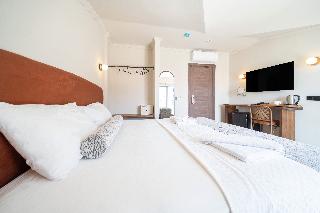 MagicTulip Beach Hotel