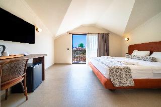 MagicTulip Beach Hotel