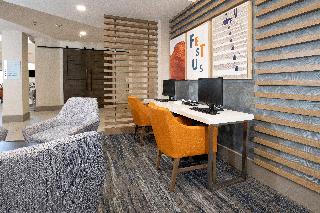 Holiday Inn Express Suites Festus South St. Louis
