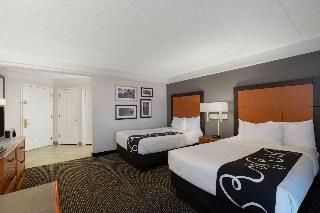 2 Double Beds Deluxe Room Non-Smoking