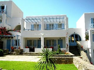 Paros Paradise