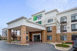 Holiday Inn Express Suites Cedar Falls Waterloo