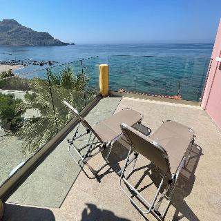 Thalassa House Apartments
