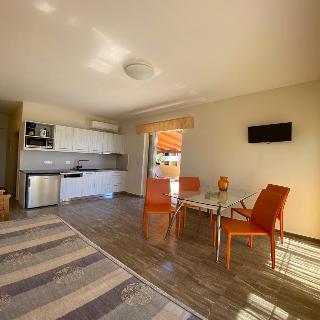 Thalassa House Apartments