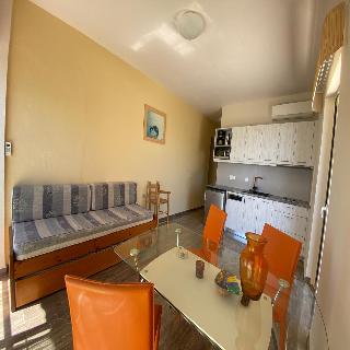 Thalassa House Apartments