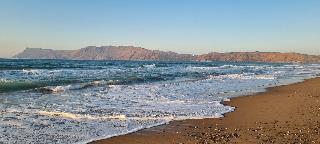 Sunny Bay