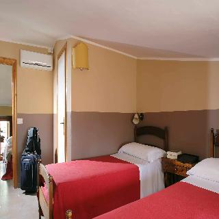 Properzio, Assisi