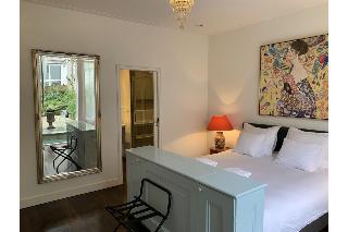 The Old Lady, Amsterdam and vicinity