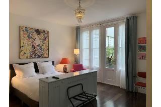 The Old Lady, Amsterdam and vicinity