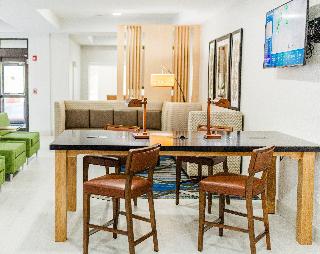 Holiday Inn Express Andalusia