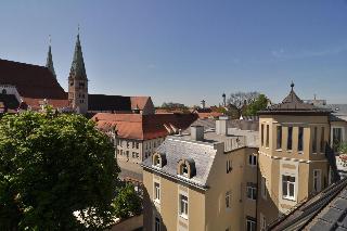 Dom Hotel