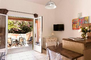 Room Room