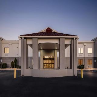 MainStay Suites Decatur River City
