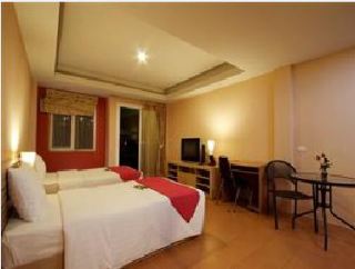 Room thumbnail 7
