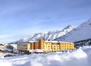 Grand Hotel Miramonti, Italian Alps