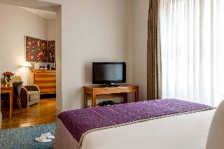 Tomtom Suites