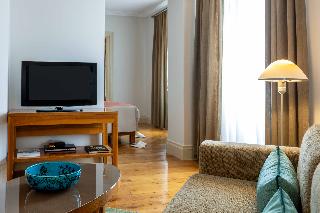 Tomtom Suites