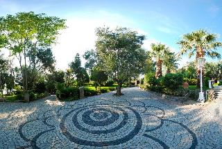 Kalem Island Oliviera Resort