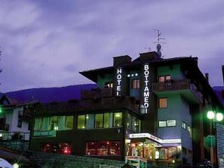 Hotel Bottamedi, Italian Alps