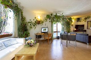 Flight + Stay at Manolita image 23